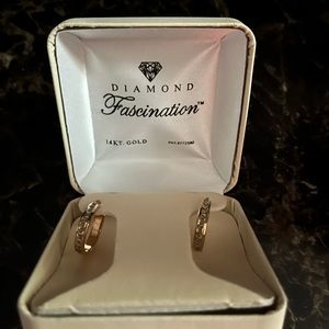 14k hoop diamond earrings!
